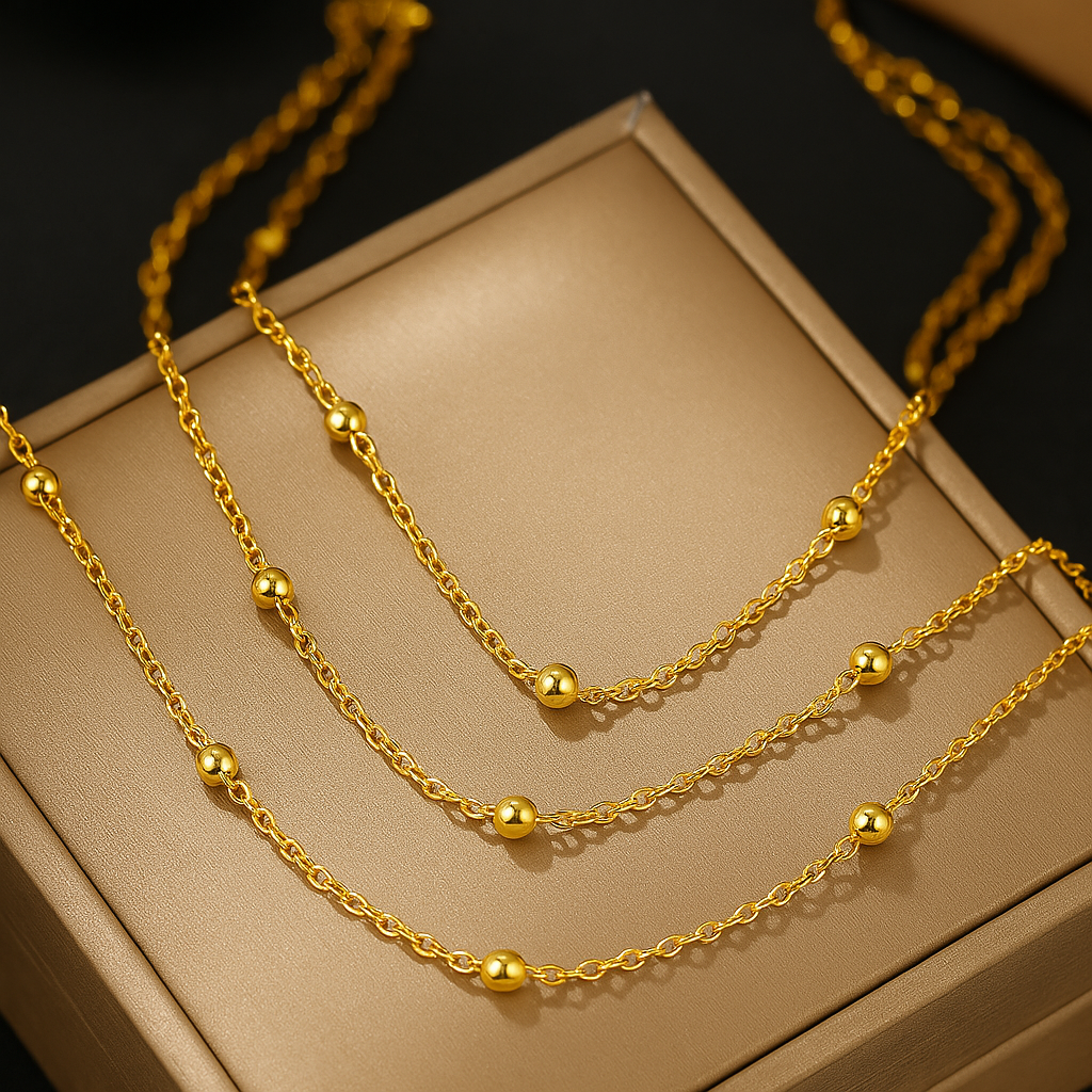 Detalles que Iluminan: Collar de Cadena con Pequeñas Esferas