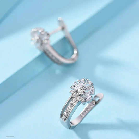 Destellos Eternos: Pendientes con Zirconias que Iluminan Tu Estilo