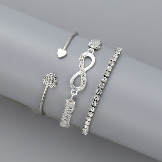 Trilogía de Amor: Set de 3 Pulseras en Plata u Oro con Infinito, Tennis y Corazones
