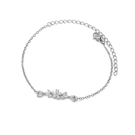 Flores que Acompañan: Pulsera Ajustable en Plata u Oro con Charms Florales