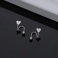 Brillo con Intención: Mini Studs con Corazón o Estrella en Plata