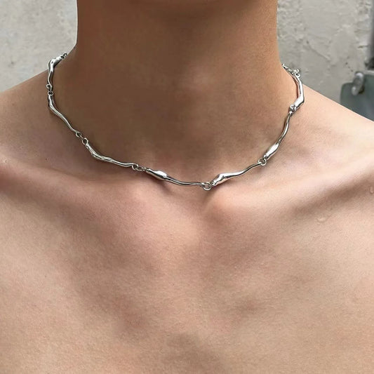 Diseño Libre: Collar en Plata con Cadena Irregular﻿
