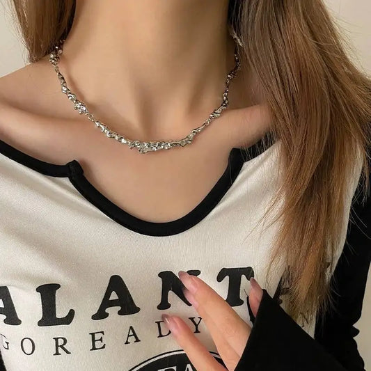 Diseño Libre: Collar en Plata con Cadena Irregular﻿