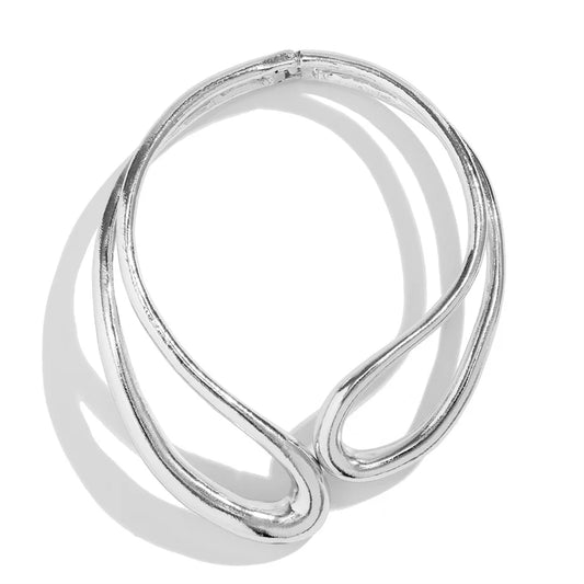Poder Sutil: Collar y Pulsera Abiertos en Plata u Oro de Diseño Macizo