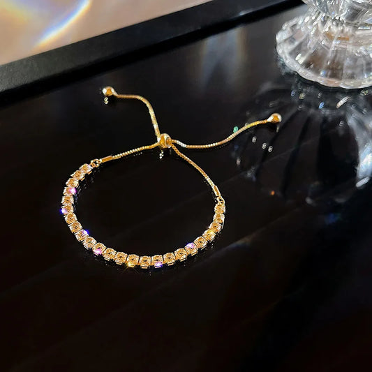 Brillo a Tu Ritmo: Pulsera Ajustable en Plata u Oro con Zirconias de Fantasía