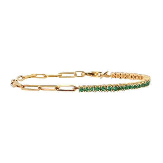 Arte en Movimiento: Pulsera en Plata con Zirconias Variadas y Detalles en Cadenas