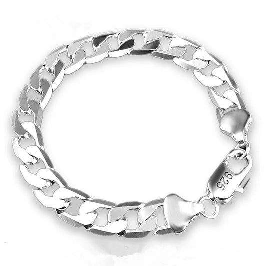 A Tu Ritmo: Pulsera de Cadena en Plata Disponible en Varios Grosores