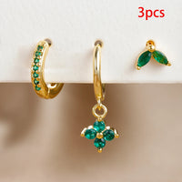 Composición Perfecta: Set de 3 Pendientes con Formas y Colores Únicos
