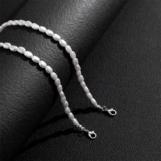 Título: "Perlas en Armonía: Choker o Pulsera de Estilo Refinado