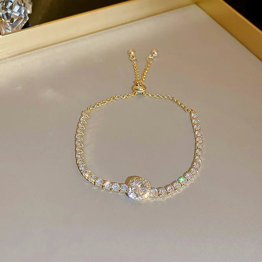 Brillo a Tu Ritmo: Pulsera Ajustable en Plata u Oro con Zirconias de Fantasía