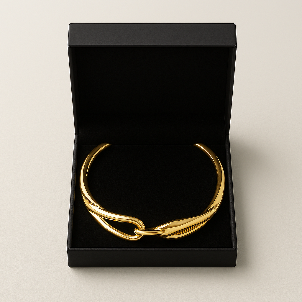 Forma Libre: Collar Macizo en Oro o Plata con Diseño Irregular