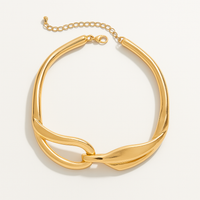 Forma Libre: Collar Macizo en Oro o Plata con Diseño Irregular